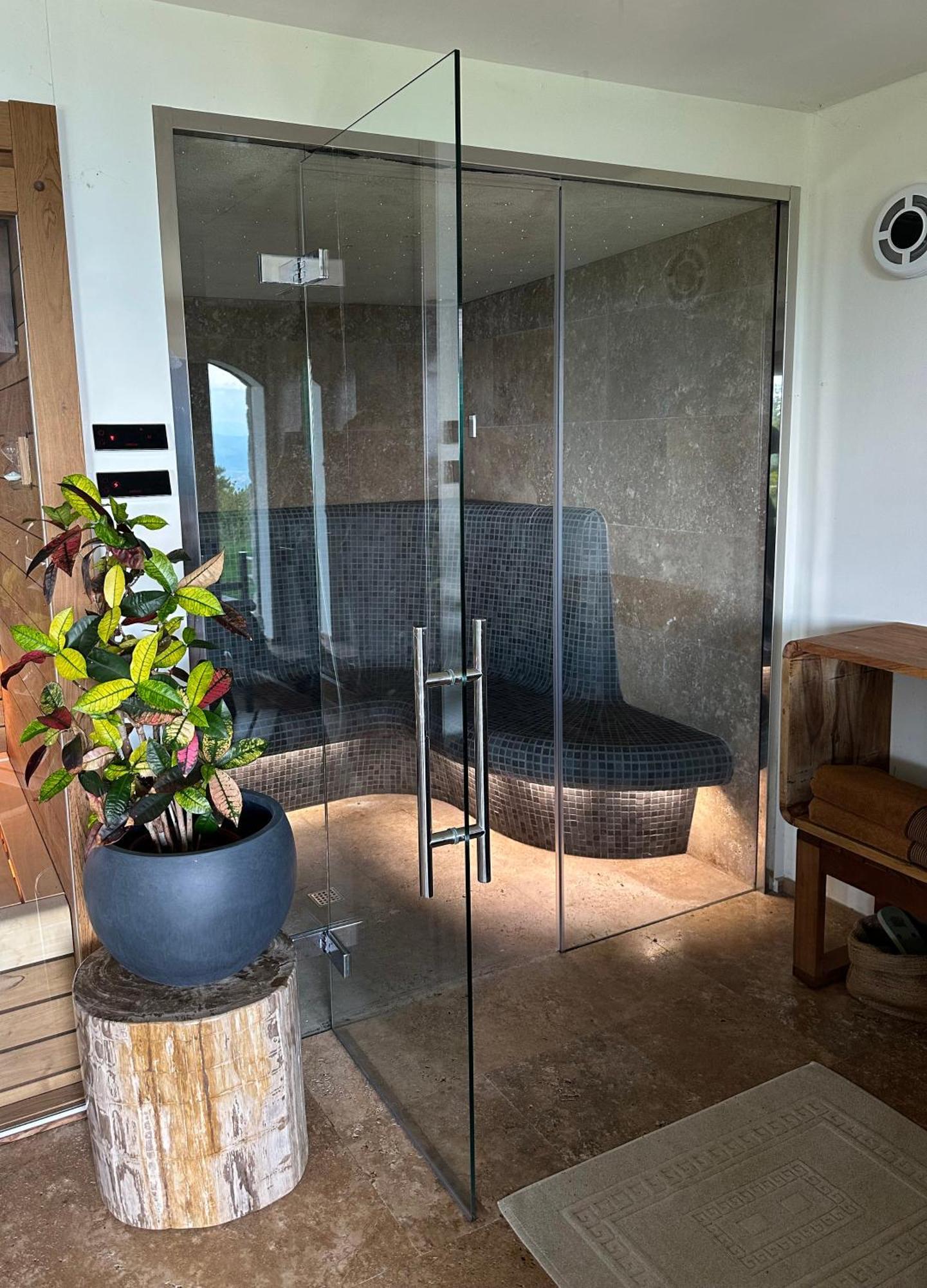 ستريزا Private Luxury Spa & Silence Retreat With Spectacular View Over The Lake Maggiore المظهر الخارجي الصورة