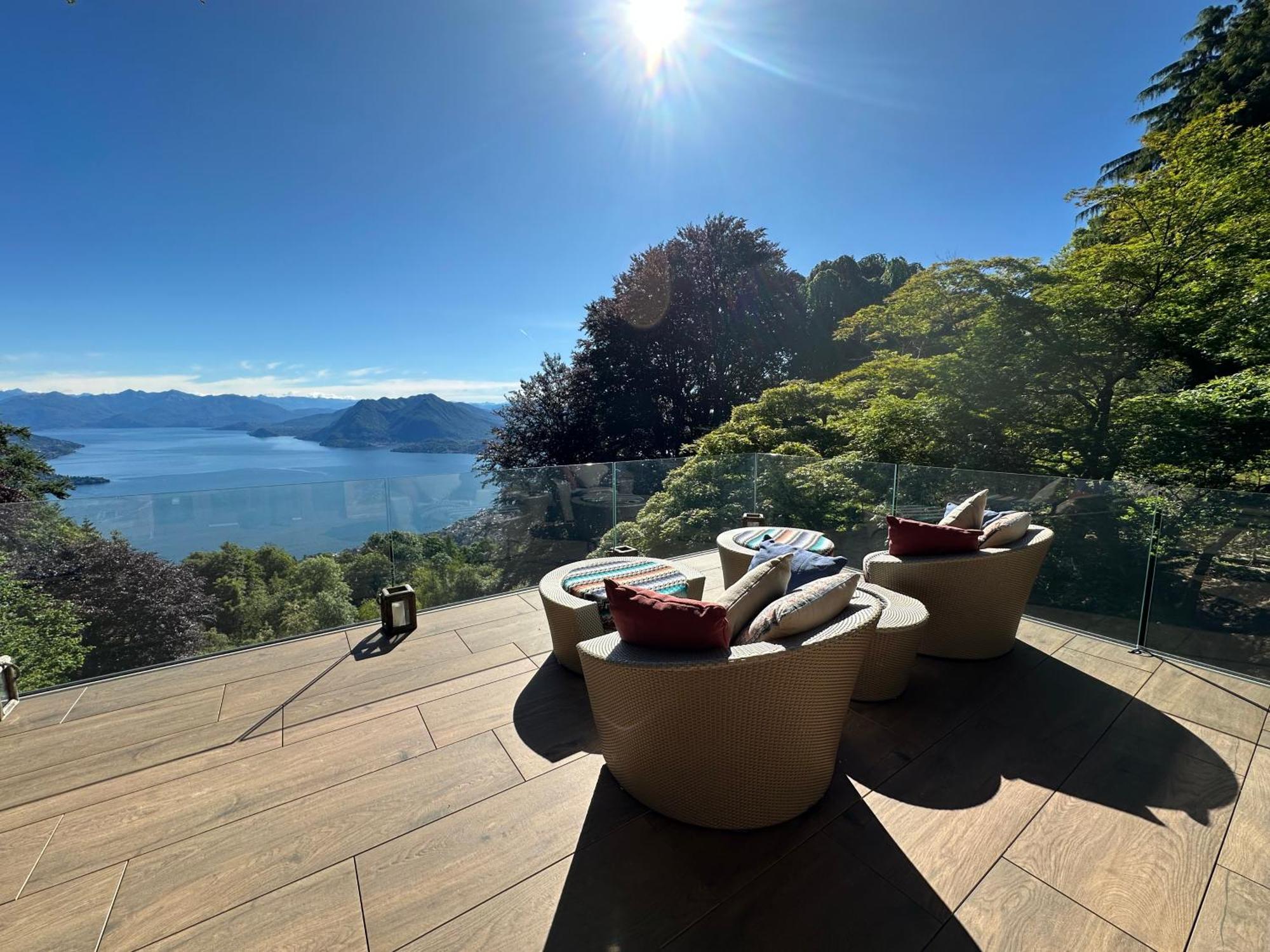ستريزا Private Luxury Spa & Silence Retreat With Spectacular View Over The Lake Maggiore المظهر الخارجي الصورة