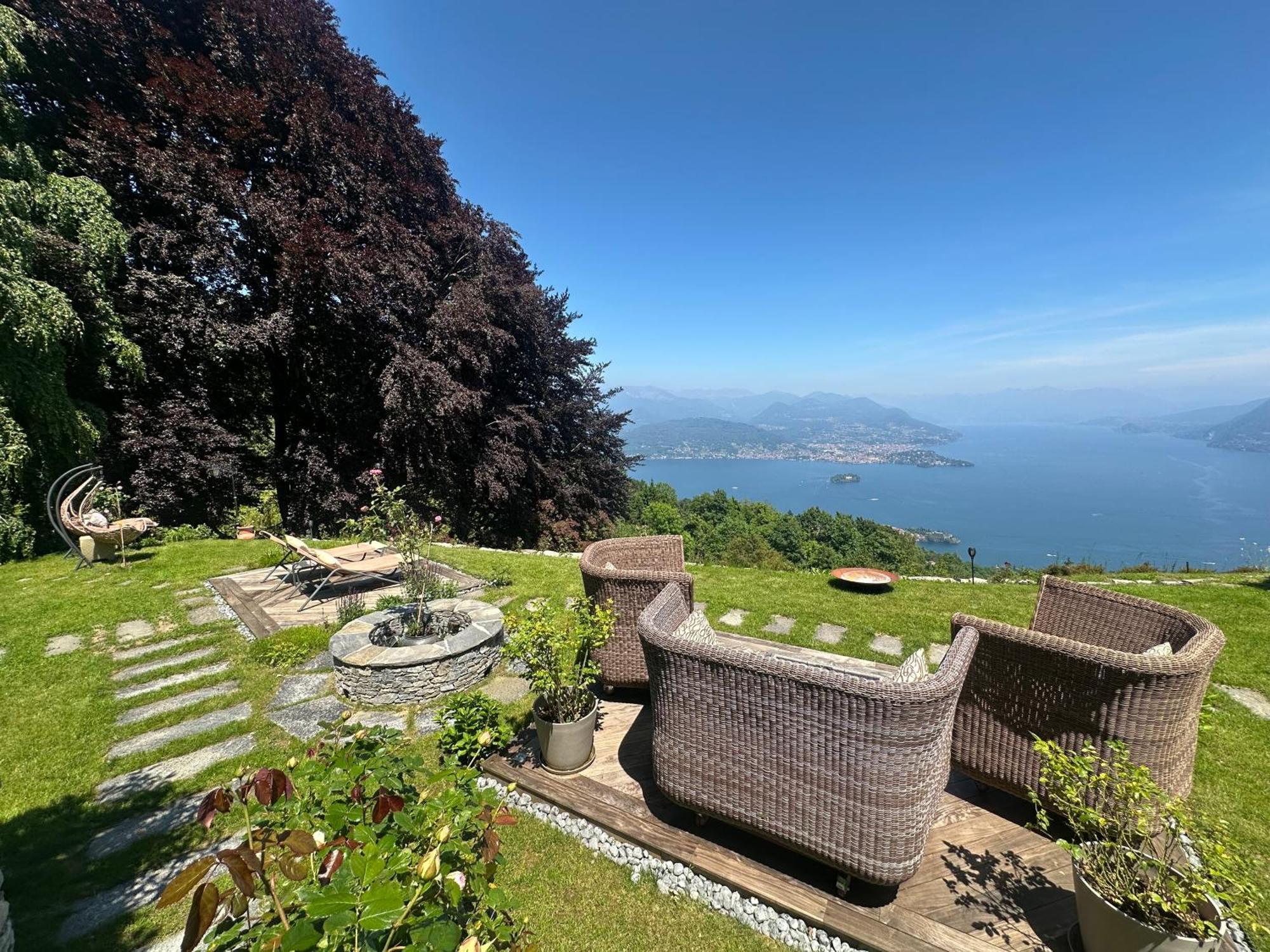 ستريزا Private Luxury Spa & Silence Retreat With Spectacular View Over The Lake Maggiore المظهر الخارجي الصورة